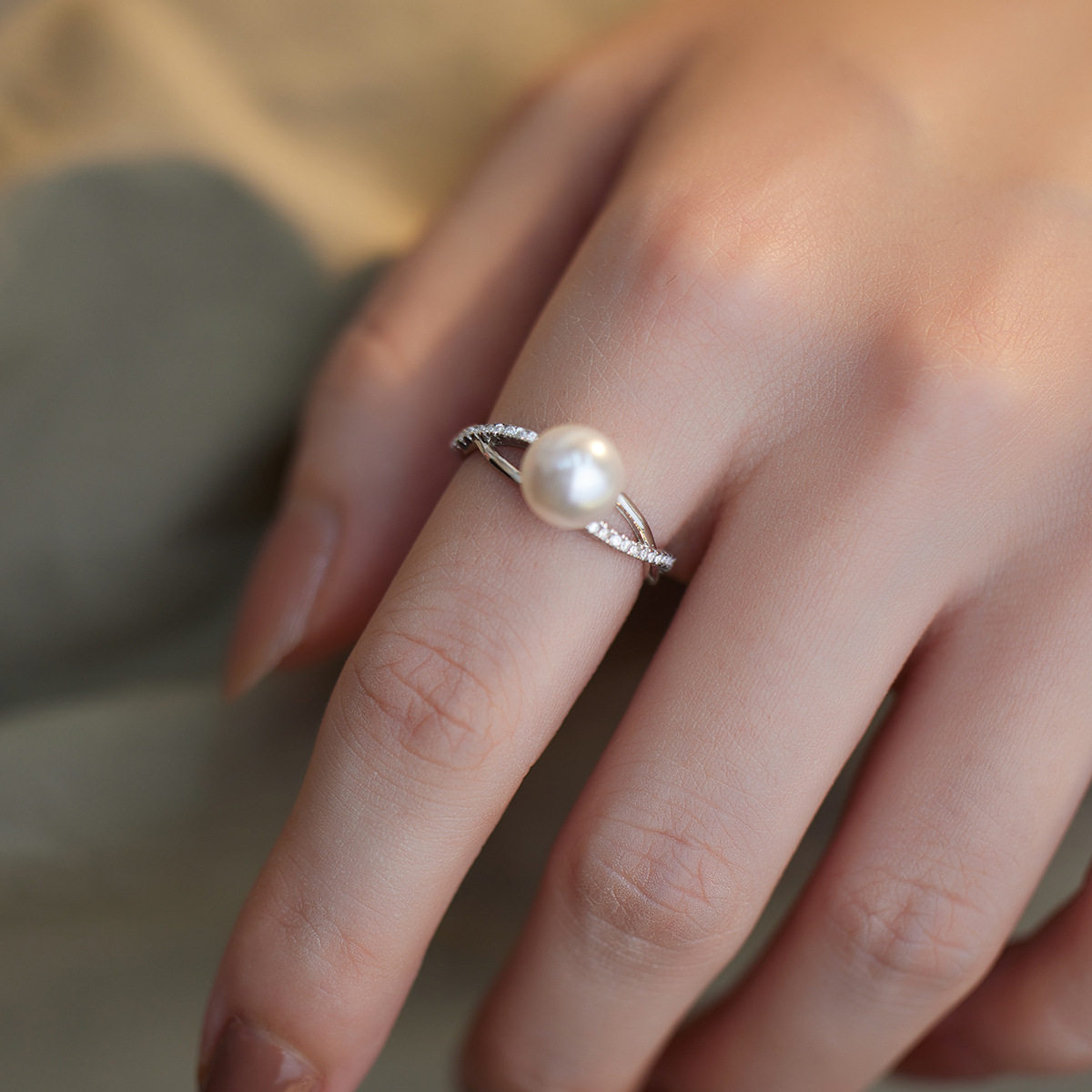 Ariya Korean Simple and Luxurious Pearl Ring, Simple and Elegant, Versatile, Unique Design, Niche Style, Ins-Style Ring