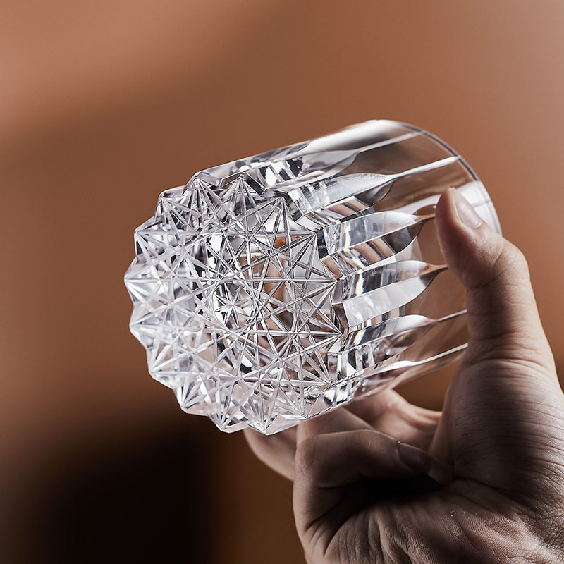 Luxury high-end k9 crystal glass whiskey Cup Jianghu cut glass wine glass hand-carved star mango glass