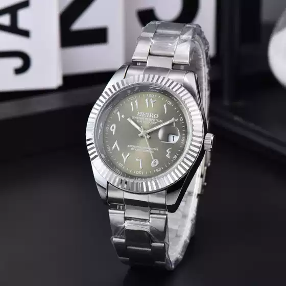 2025 Cross-Border Precision Craftsmanship Smooth Surface Middle Eastern Arabic Quartz Watch with Three Steel Straps Manufacturer Wholesale