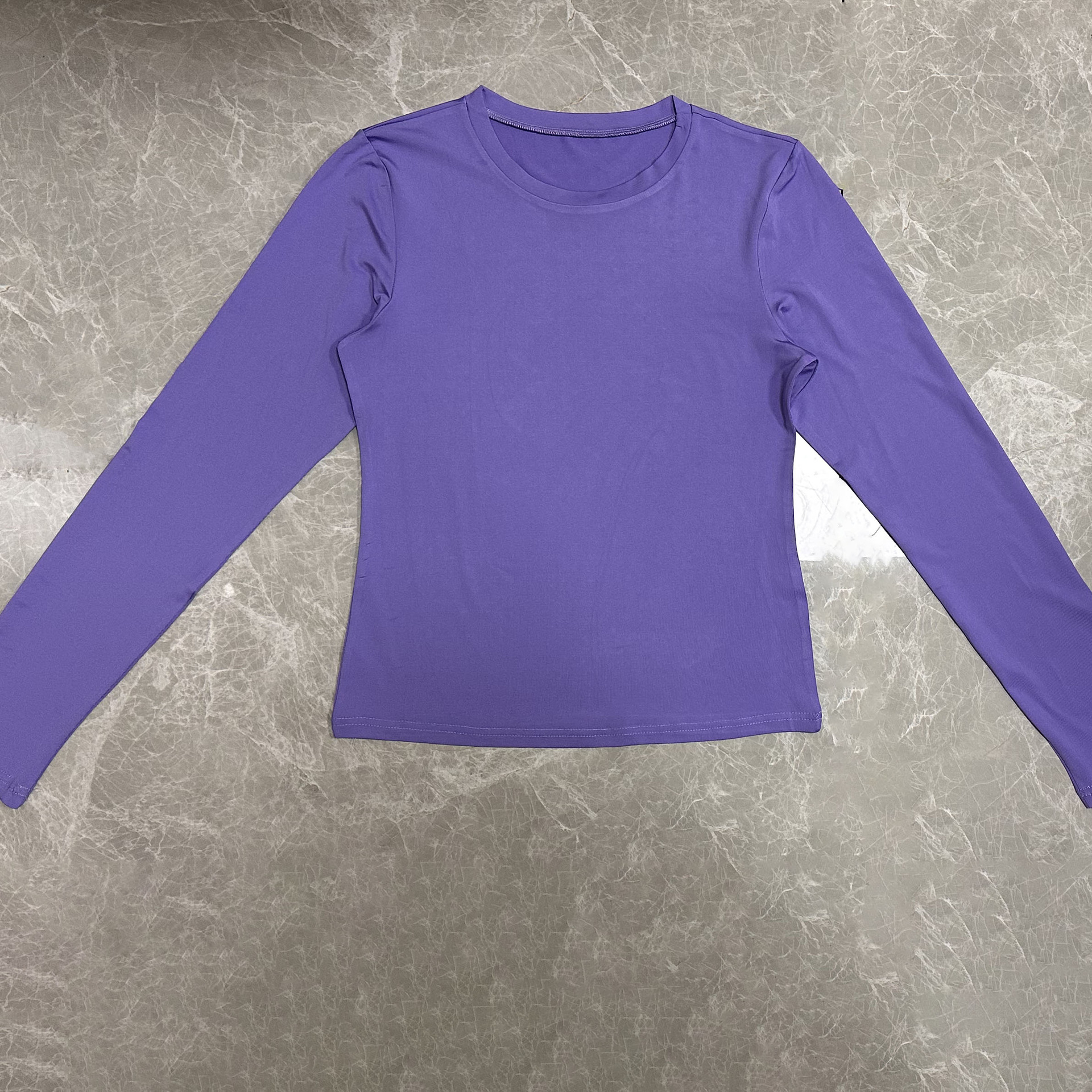 欧美女装休闲长袖t恤春秋纯色修身套头衫t恤女街装打底衫上衣