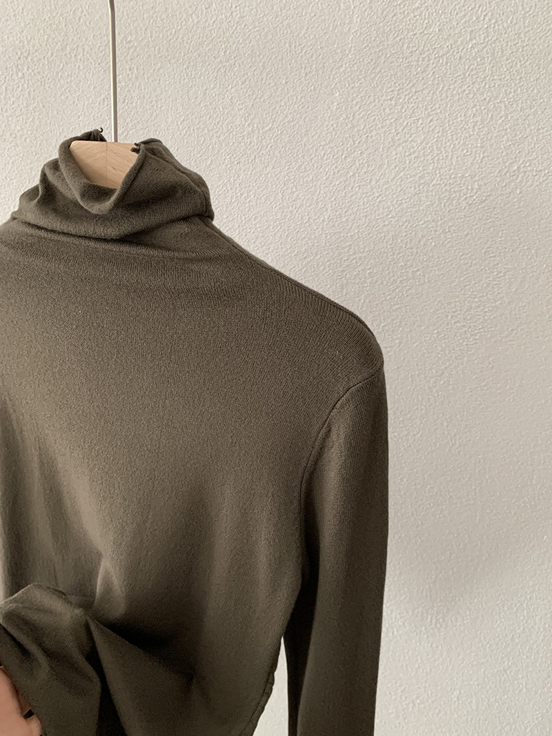 欧玛莱 柔软堆堆领纯色长袖安迪绒修身显瘦针织打底衫上衣女 4793