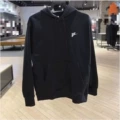 Fleece-lined, upgraded black sweatshirt with embroidered lettering
