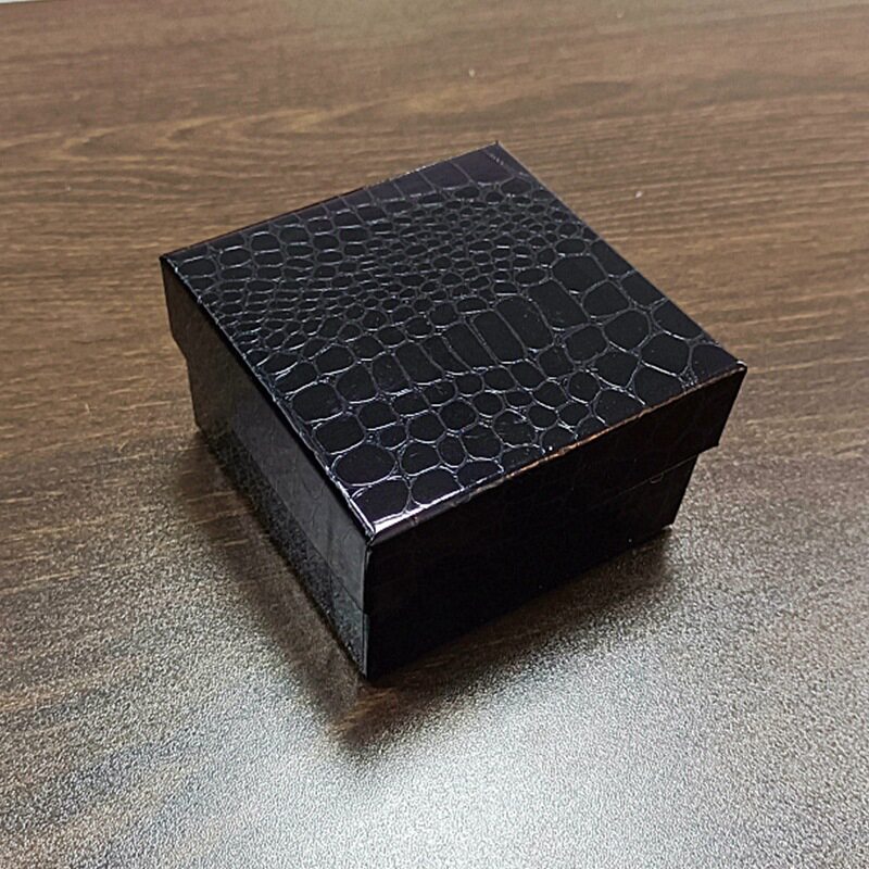 Imitation Leather Crocodile Pattern Special Paper Watch Box Heaven and Earth Cover Watch Storage Box Gift Bracelet Packaging with Logo Lettering