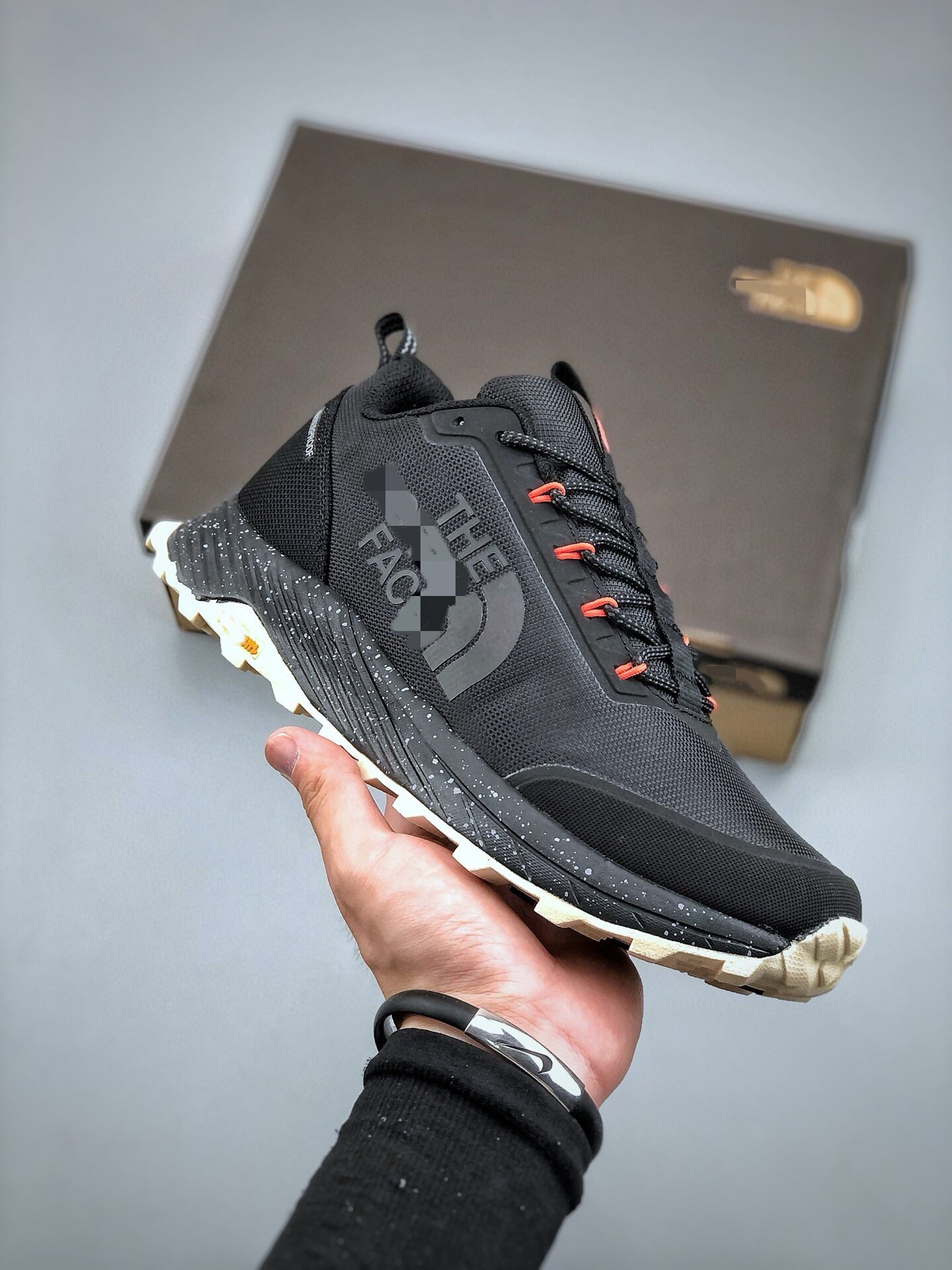 Northern Bread Men's hiking shoes sports Sneakers