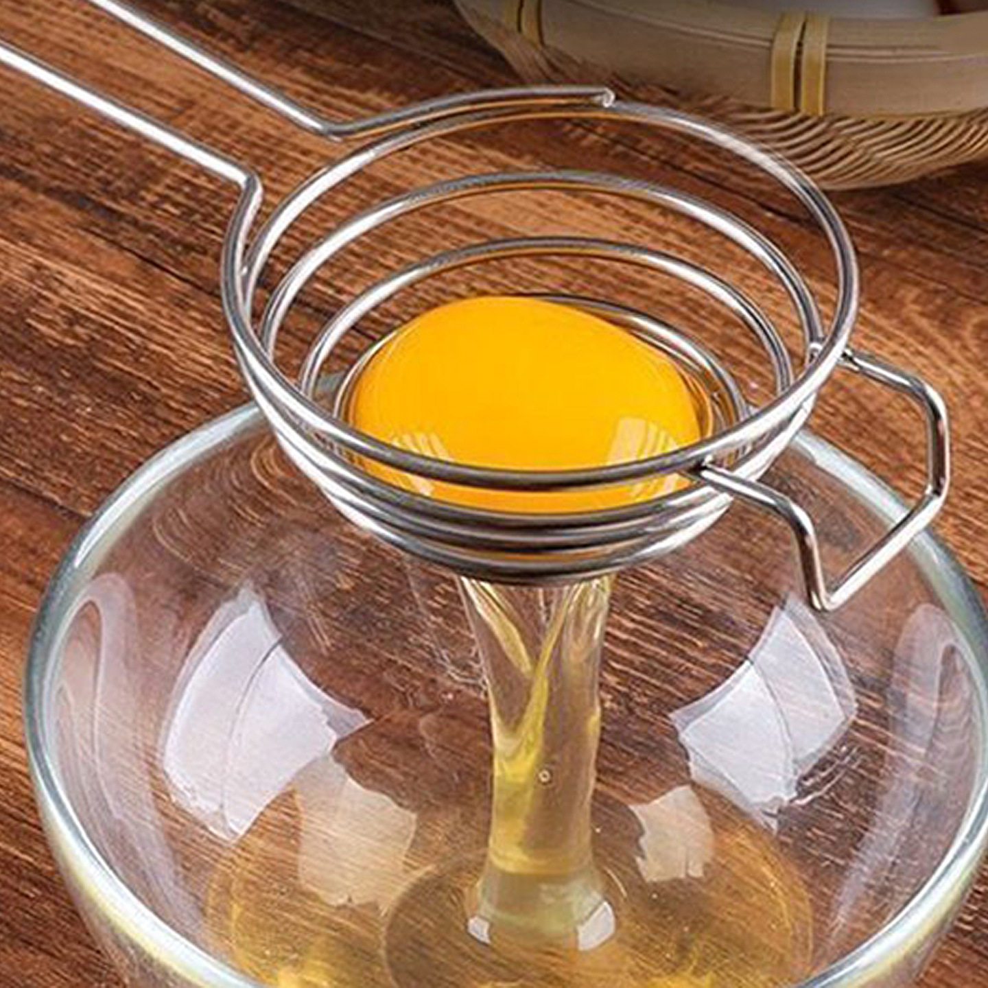 Free Shipping/T Egg White Separator B1P901-Long Handle Stainless Steel Egg White Separator Manual Egg Yolk Separator
