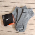 Thin Boat Socks Grey [Red Card]