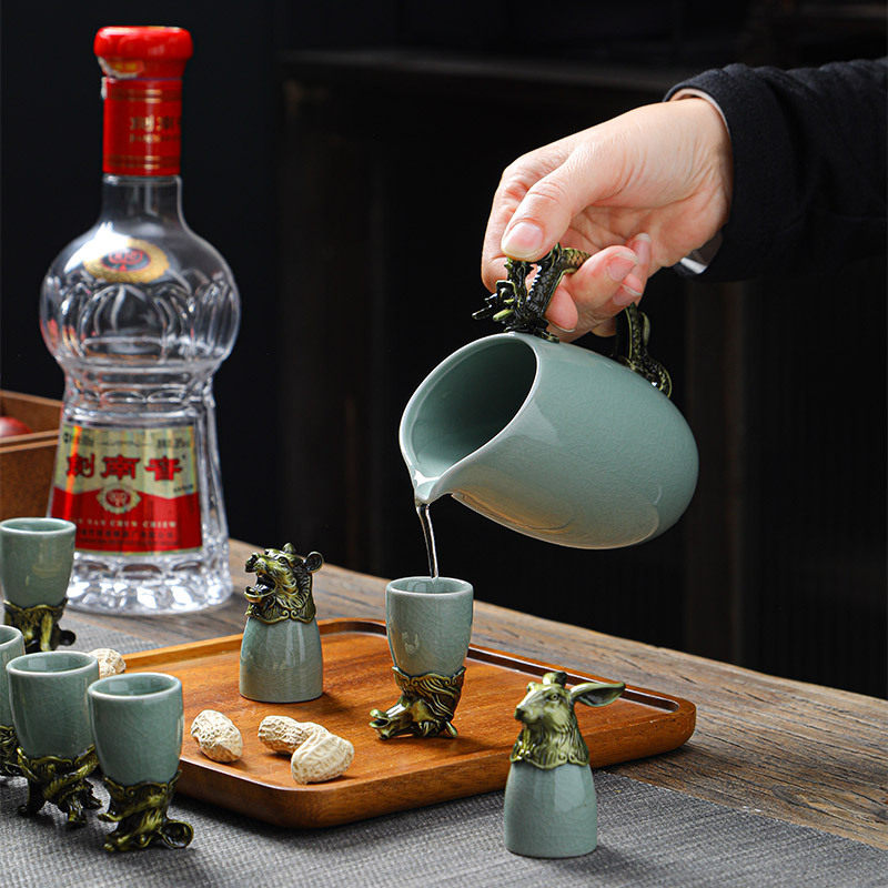 New Product Zodiac Ceramic Beast Head Wine Kit High-end Gift Box suit Wine Glass Wine Disposer Business Accompanying Gift