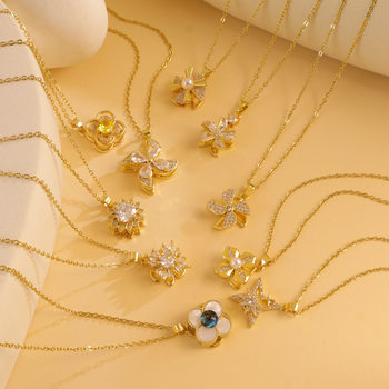 Necklace Women's European and American Cross-border Rotating Flowers Explosive Necklace Niche Design Sense Temperament All-match Titanium Steel Fashion Accessories