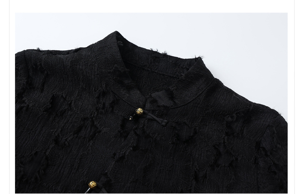 Áo sơ mi nữ dài tay cổ đứng vạt chéo cúc bấm phối họa tiết — Dark Night Black (Giao hàng ngay hôm nay), Dark Night Black (Giao hàng trong 7 ngày), Màu vàng mạch nha (cấp trong ngày), Màu vàng mạch nha (tóc 7 ngày)