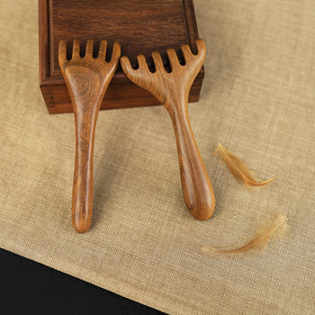 Golden Sandalwood Rake Massage Comb, Small Portable Scalp Scraping Acupoint Massage Comb, Suitable for the Whole Body, Portable and Paint-Free