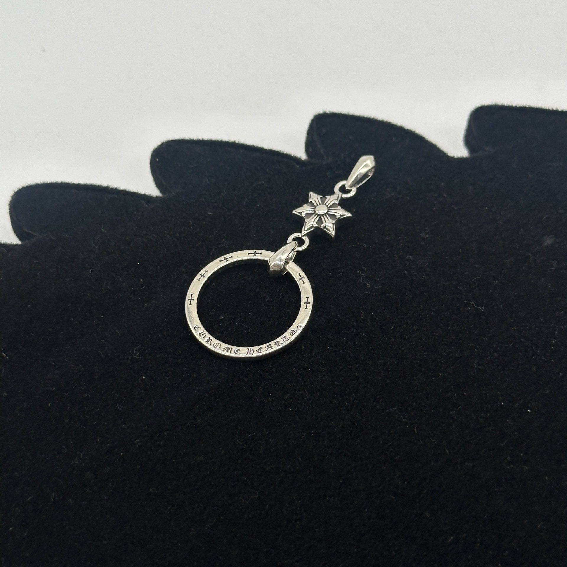 シングルペンダント 77