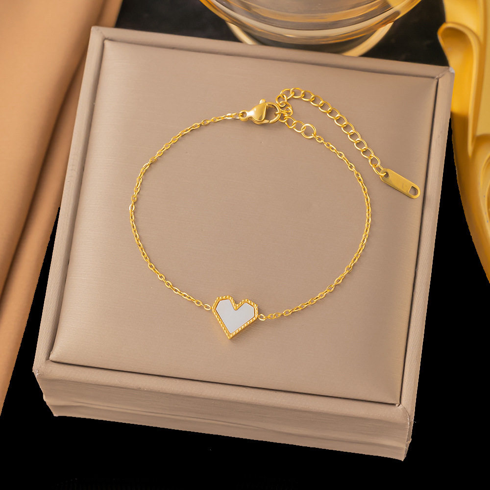 Cross-border Stainless Steel Cold Wind Love Fritillaria Extra Simple Wind Furnace Real Gold Necklace Female Ins Cyber Celebrity Clavicle Chain Female