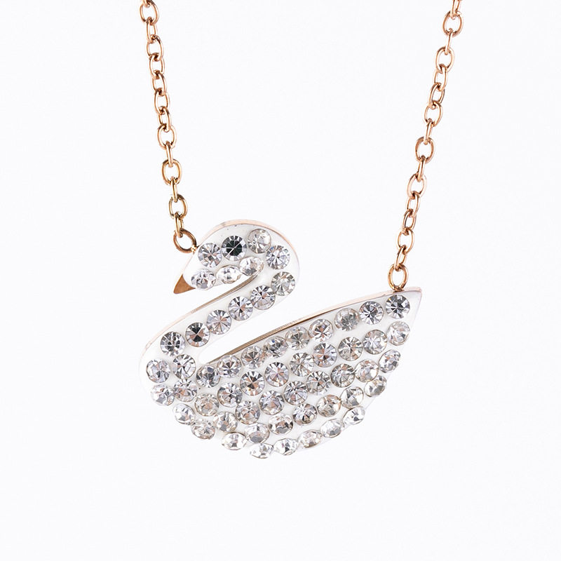 Black Swan Titanium Steel Necklace for Women, Niche Light Luxury Temperament Clavicle Chain, High-End Sweater Chain Jewelry