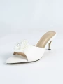 White(rose)