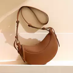 Genuine Leather Women's Bag Fashionable All-match Shoulder Bag High-end Sense Small Crowdsourcing Bag Litchi Pattern Crescent Bag Large Capacity Crossbody Bag