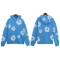 Sky blue hooded sweater (white wreath)
