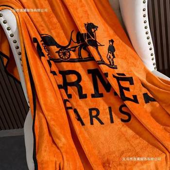 Cross-border Fashion Brand Flannel Printed Blanket Travel Blanket Tapestries Decorative Gift Big Brand Couple Blanket