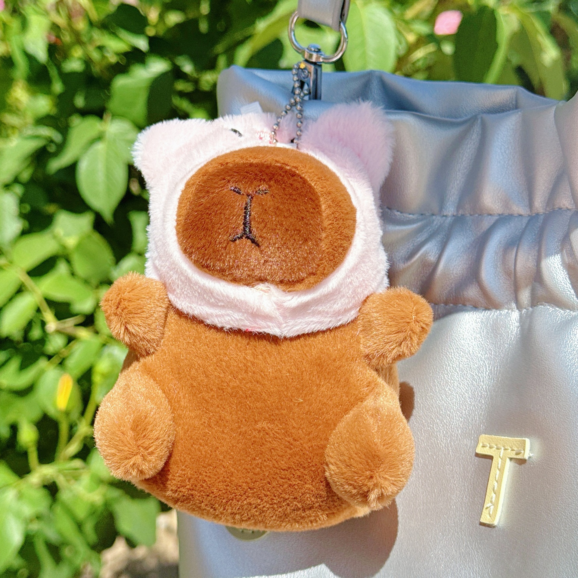 可爱卡皮巴拉公仔水豚鼠毛绒玩具玩偶钥匙扣书包挂件抓机娃娃批发