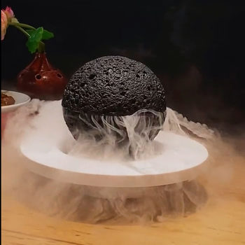 Molecular Cuisine Creative Volcanic Stone Spherical Round Smoked Pot Black Moon Tableware Hotel Upper Plate