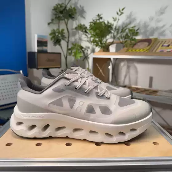 On Remix Comfortable and Versatile Casual Running Shoes, Unisex Sports Shoes, Low-Top Dad Shoes, Casual Shoes