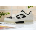 Black and whiteColor
