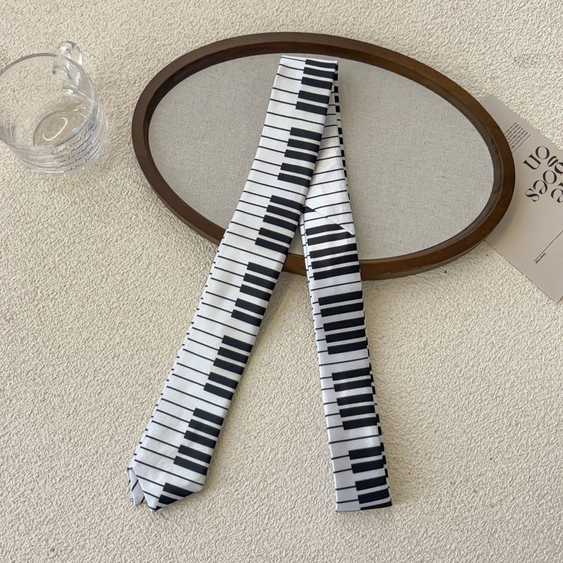 ピアノ鍵盤柄 白いネクタイ - 約155cm