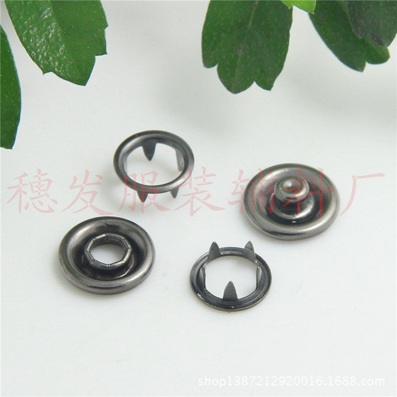 High-quality hollow copper five-claw buckle metal five-claw button baby clothing button buckle specifications complete five-claw buckle