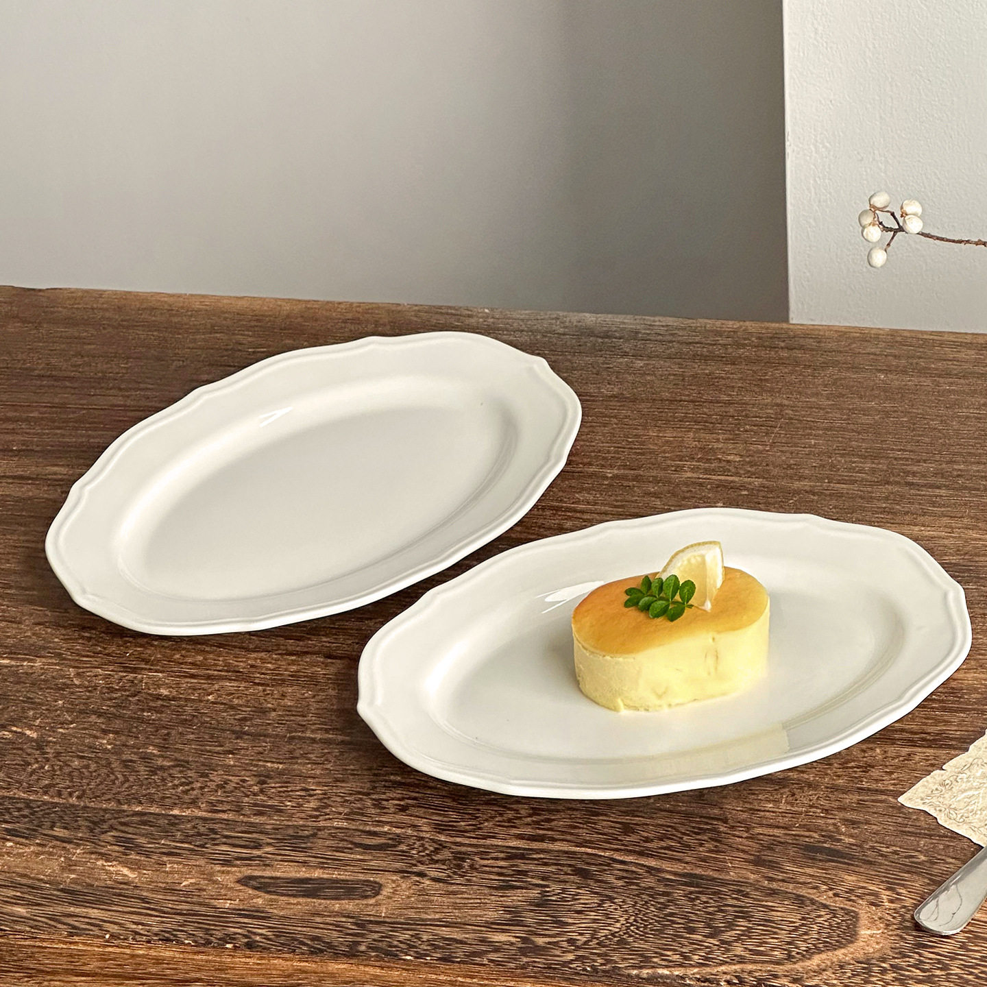 French Retro Ceramic Oval Plate Cake Dessert Plate Breakfast Plate Steak Western Food Plate White Plate Flat Plate