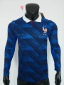26-27 France-Home