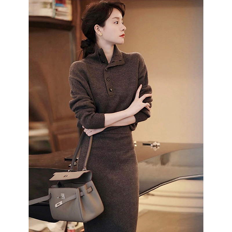(Mới) Mã B3439 Giá 1090K: Áo Len Nữ Guryt Áo Len Cả Bộ 2 Món Hàng Mùa Xuân Thu Đông Thời Trang Nữ Chất Liệu G03 Sản Phẩm Mới, (Miễn Phí Vận Chuyển Toàn Quốc).