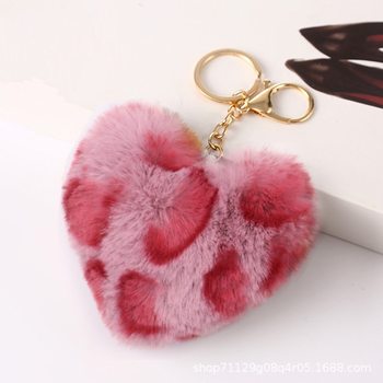 Europe and the United States hot leopard peach heart love fur ball key chain peach heart plush car pendant couple pendant manufacturers