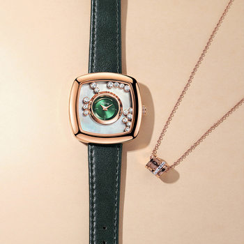 Cardyne Brand Fashion Women's Watch Square Large Dial Foreign Trade Hot Selling Rotating Crystal Diamond Quartz Watch for Girls