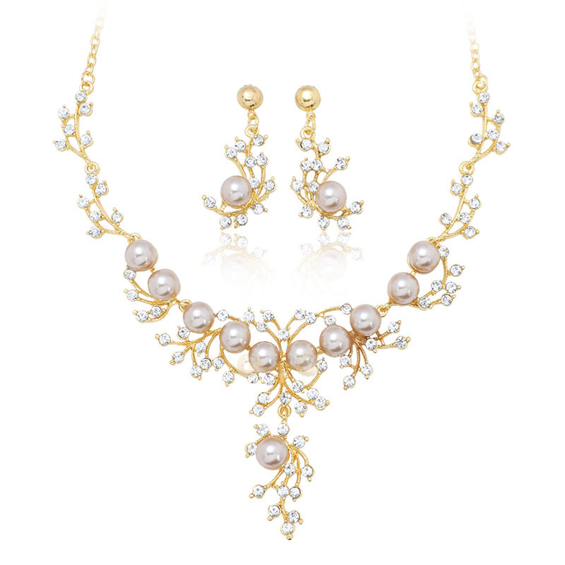 European and American foreign trade new pearl necklace set light luxury niche all-match sweater chain clavicle chain alloy jewelry cross-border