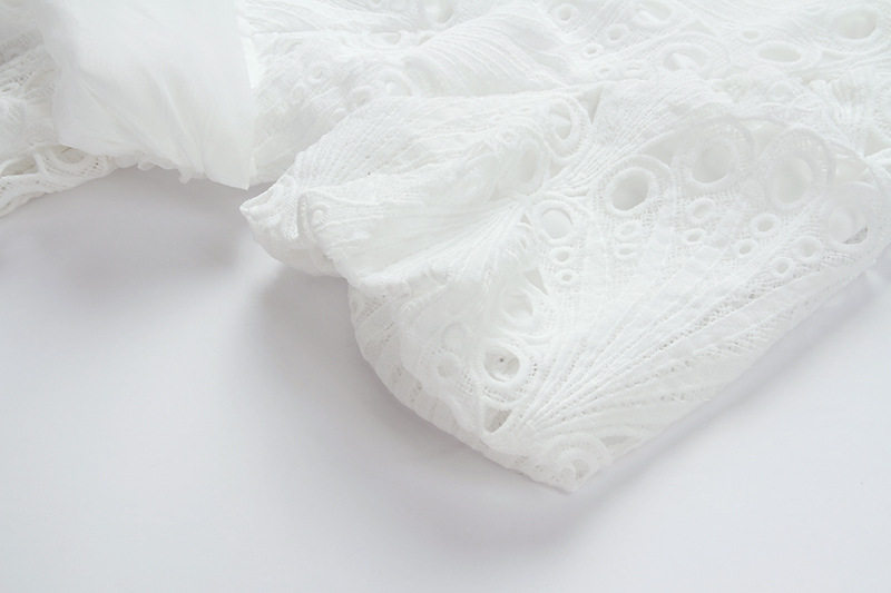Đầm maxi ren trắng thắt eo tay bồng cổ chữ V — Trắng chi tiết 12