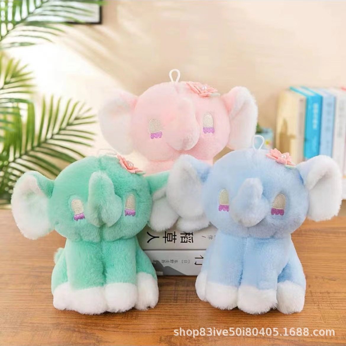 婚礼手抛娃娃8寸毛绒玩具公仔抓机娃娃定制logo