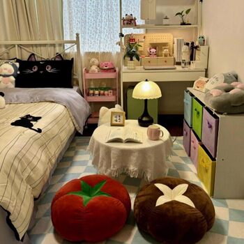 Cute tomato tomato carpet lazy cushion thickened fart cushion ladies sedentary artifact cushion tatami cushion