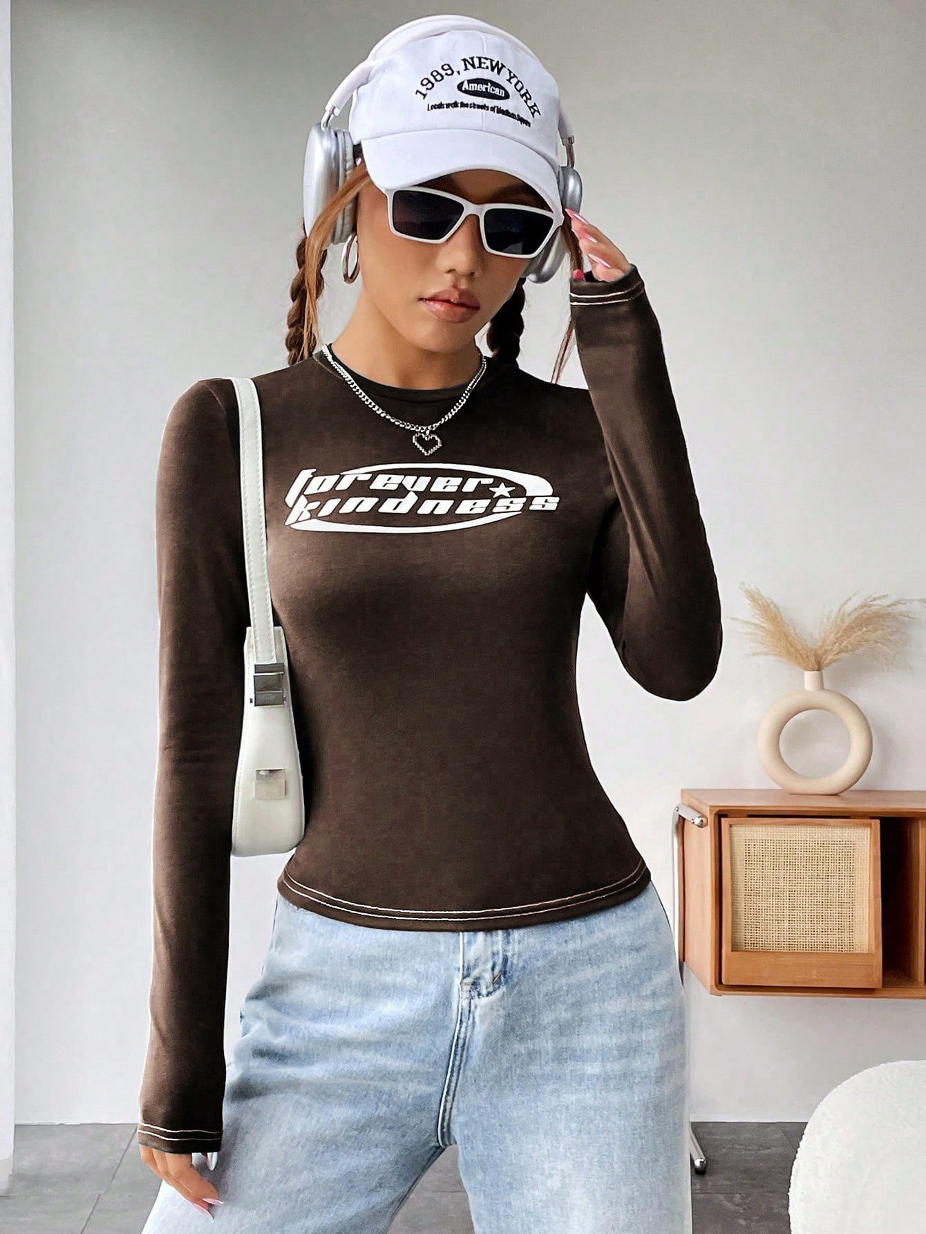 Fashionable Womens Long Sleeve T Shirt Round Neck Printed Casual Style Perfect for Everyday Wear Wholesale