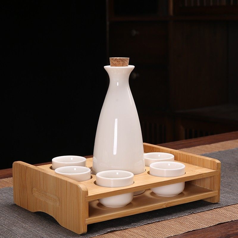 Ceramic small wine pot wine glass household vintage wine separator old-fashioned two-clear wine set with bamboo cup holder storage suit