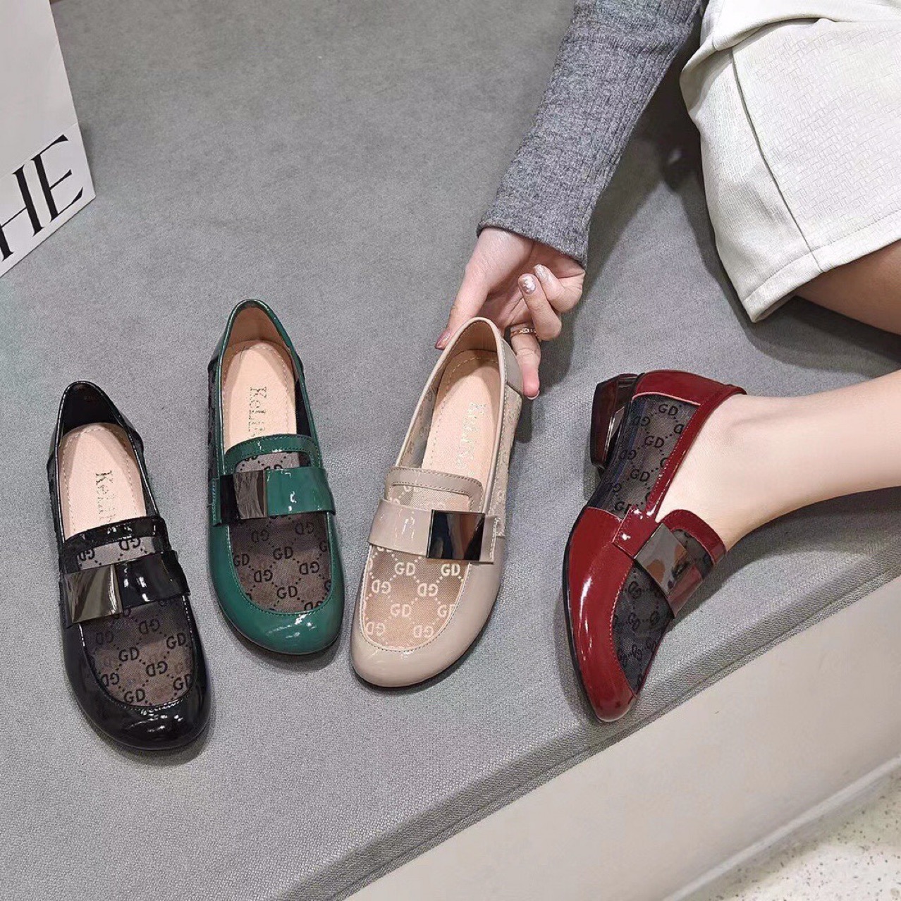 (Mới) Mã K1647 Giá 1350K: Giày Da Nữ Toopng Lưới Mỏng Hàng Mùa Hè Giày Dép Nữ Chất Liệu Da Bò G04 Sản Phẩm Mới, (Miễn Phí Vận Chuyển Toàn Quốc).