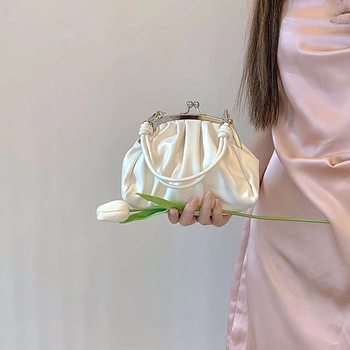 Girl's Cute Pleated Clamp Bag Niche High-end Chain Bag 2022 New Summer Portable Crossbody Bag Dumpling Bag