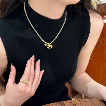 Get Rich Immediately Ice-Crushing Pony Pendant Coin Pearl Necklace Popular Sweater Chain 2026 New Year's Birthday Gift