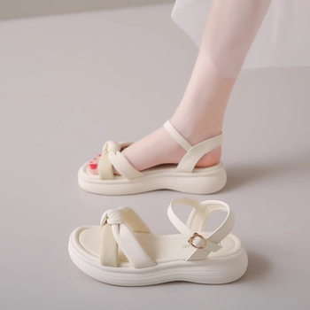 Thick-Soled Sandals with a Poop-Feeling Skirt, 2025 New Summer Outer Wear, Versatile Flats-Soled Non-Slip Beach Sandals for Women