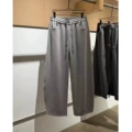 Heather gray [light gray]