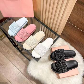 European Style Pleated Slippers for Women, 2024 Summer New Casual Fashion Round-Toe Leather Outdoor Thick-Soled Slip-On Shoes