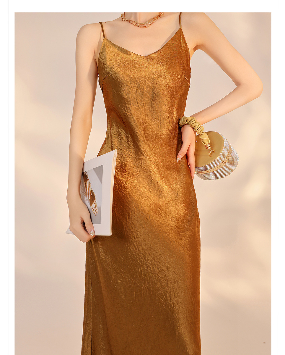 Đầm hai dây dài cổ chữ V cạp cao phối màu trơn thanh lịch — Bạc ngọc trai (giao hàng 7 ngày), Bạc ngọc trai (phát hành cùng ngày), Bột Sakura (giao hàng trong 7 ngày), Bột Sakura (phát hành trong cùng ngày)