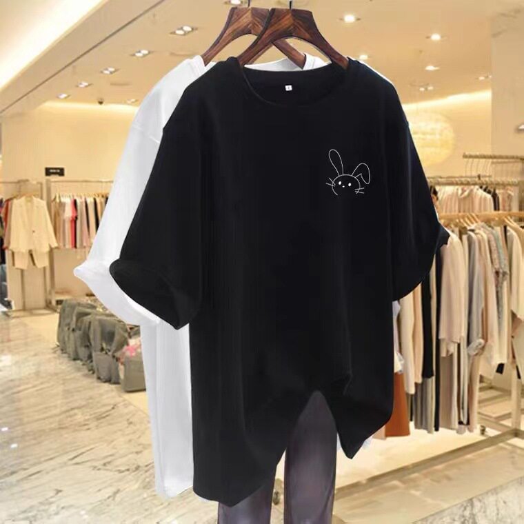 黒色【胸元のウサギ】