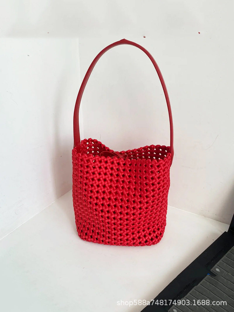 スモールレッド+本革サテン内ポケット