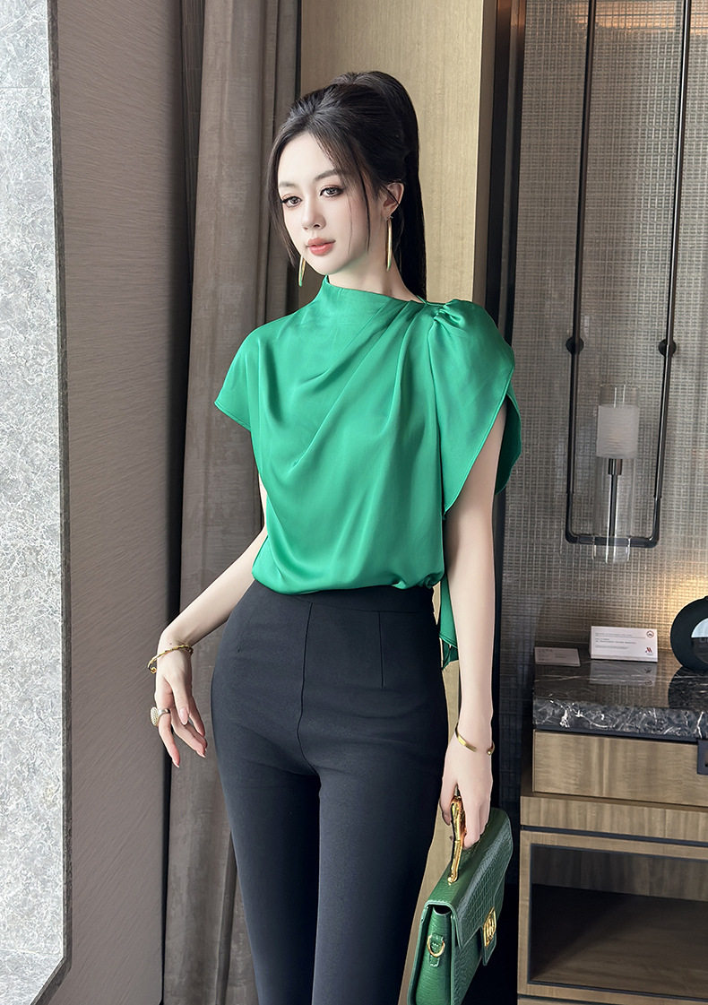 Áo thun nữ oversize cổ tròn tay ngắn dáng rộng — [Xanh lục] chi tiết 9