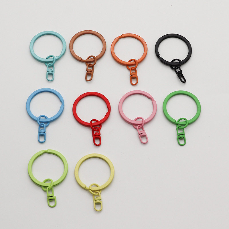 Factory wholesale paint keychain spray paint color lobster buckle three-piece set doll hanging buckle keychain three-piece set