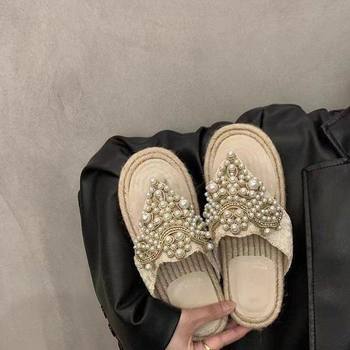 Pearl Decorated Thong Outer Sandals 2025 Summer New Fashion Straw Thick-Soled Flip-Flops